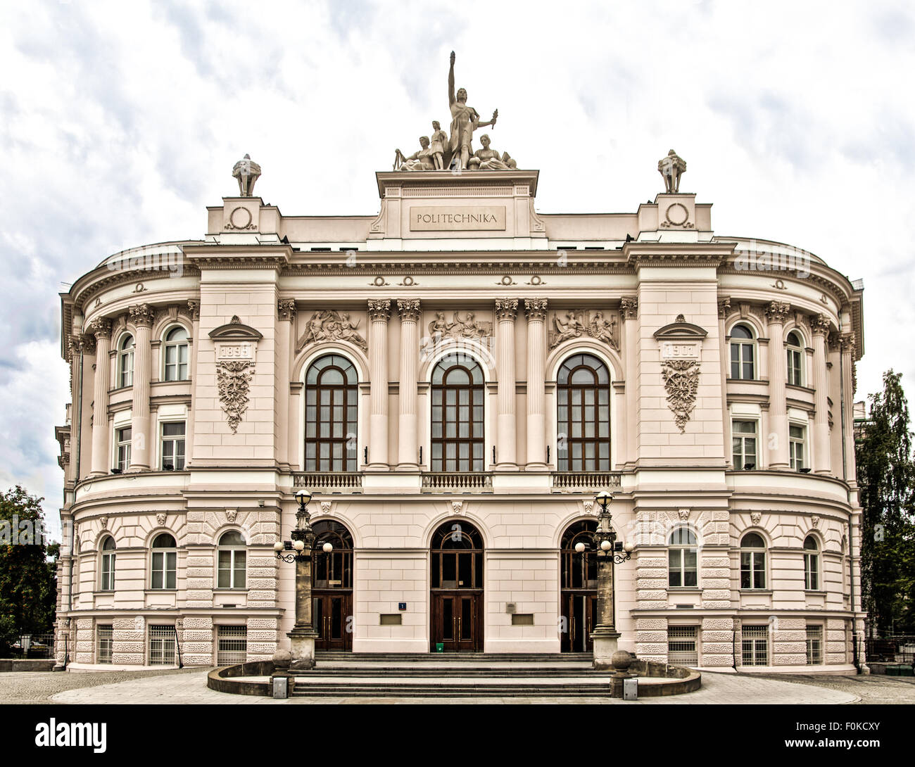 Warsaw University of Technology ile Polonya’da Mühendislik Eğitimi