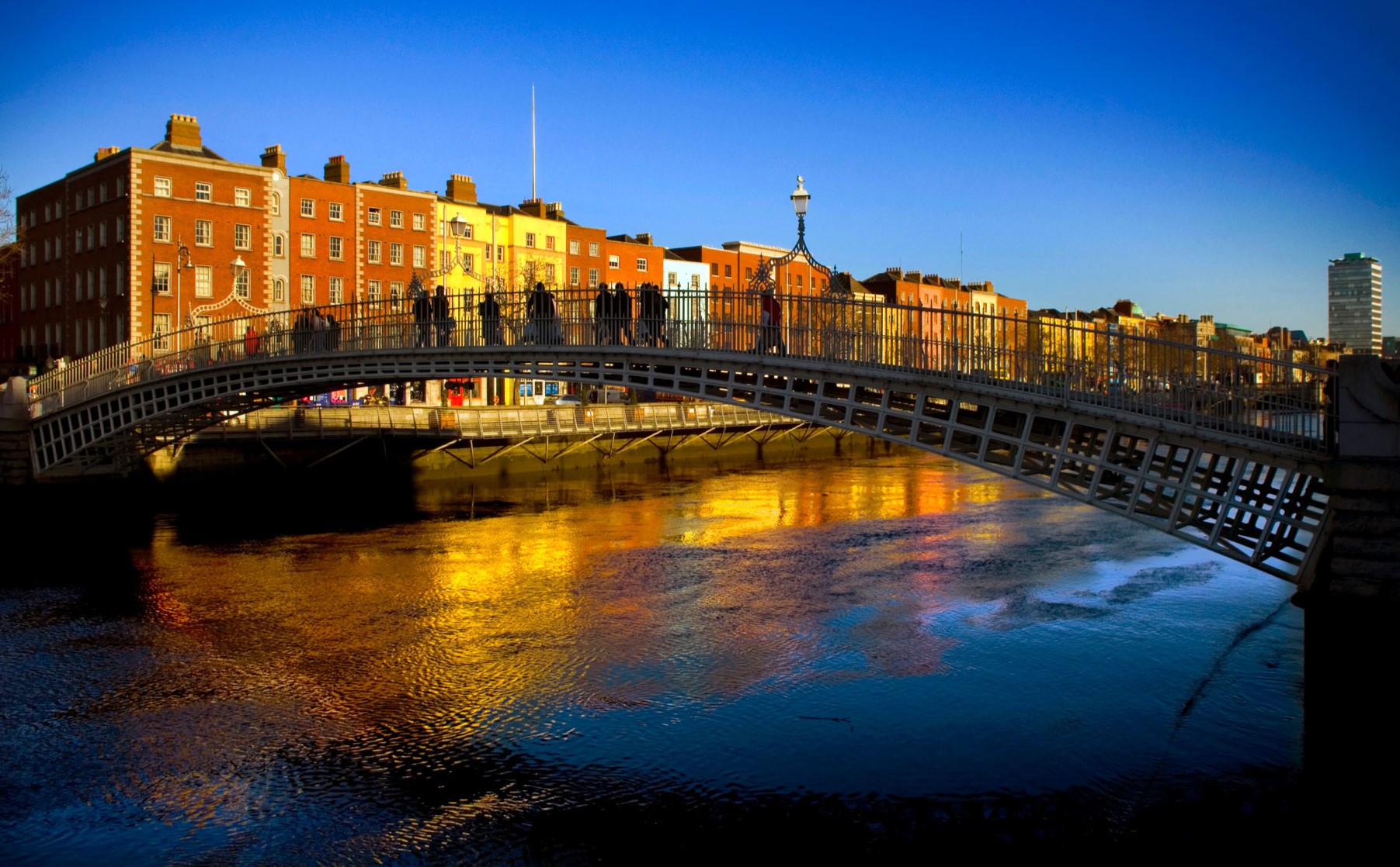 CES Dublin Merkezinde İndirim!