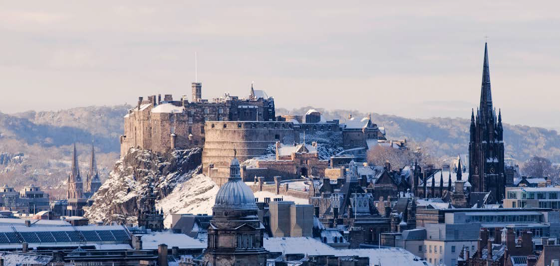 BSC Edinburgh kış programında İskoçya'da İngilizce öğrenen gençler