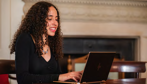 Immerse Education Online Insights online akademik programı