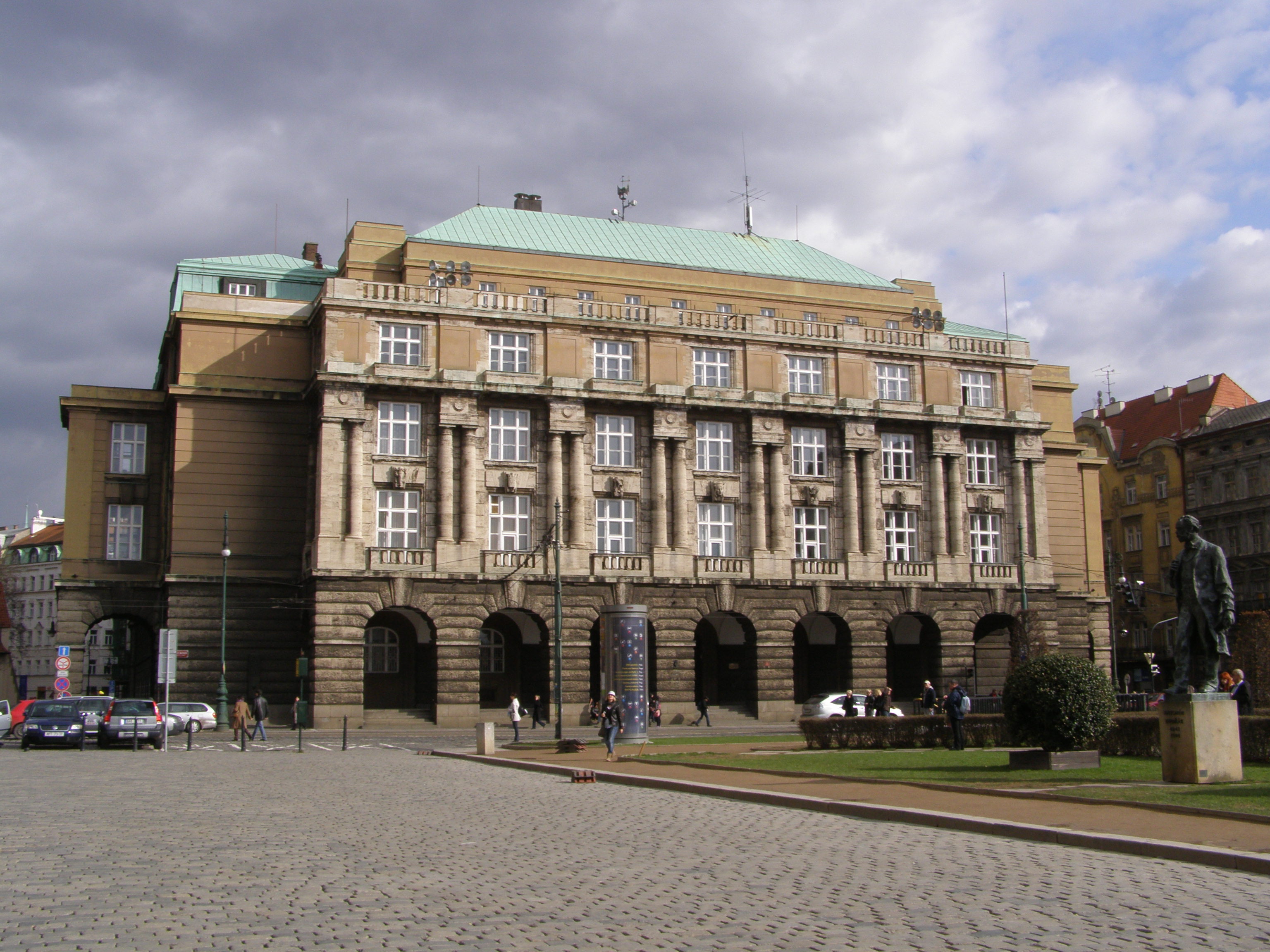 Bologna Üniversitesi